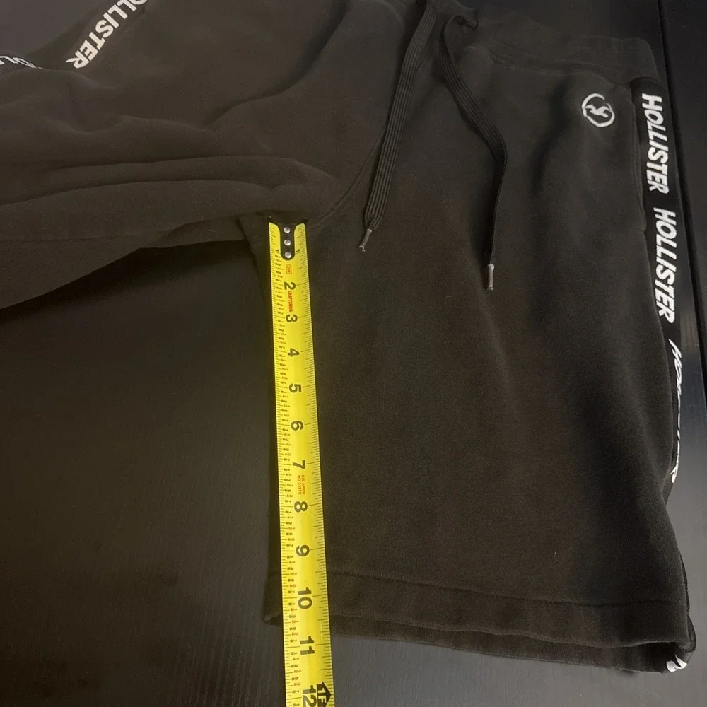 Hollister Mens Med‎ Sweat Shorts Drawstring Waist Fleece Logo Black Comfort Y2K
